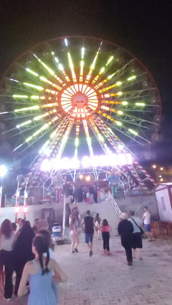 @Sezer Live