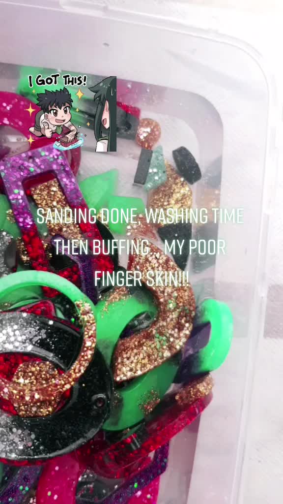 @Pollydangles