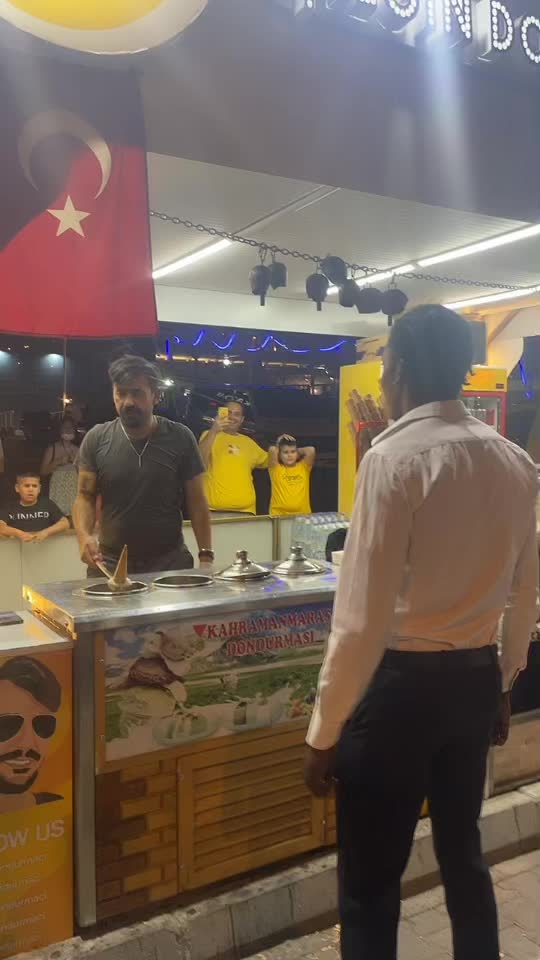 @Çılgın Dondurmacı