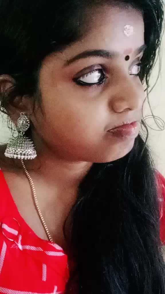 @dreamylover♥️😘Charu