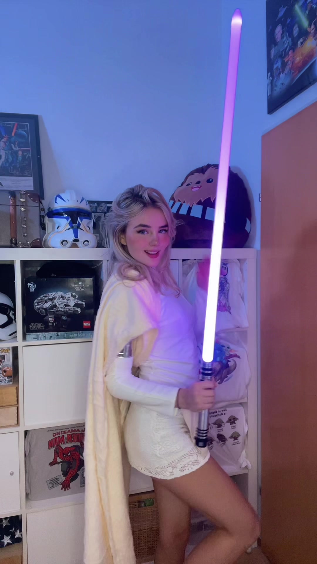 @StarWarsXStella