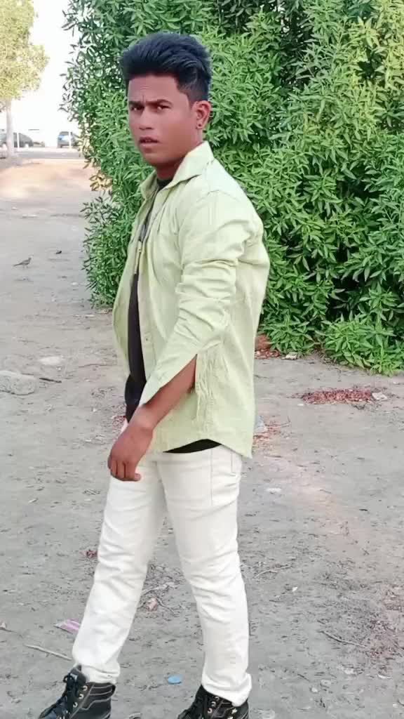 @Santosh Mehara 😚💐🇦🇪