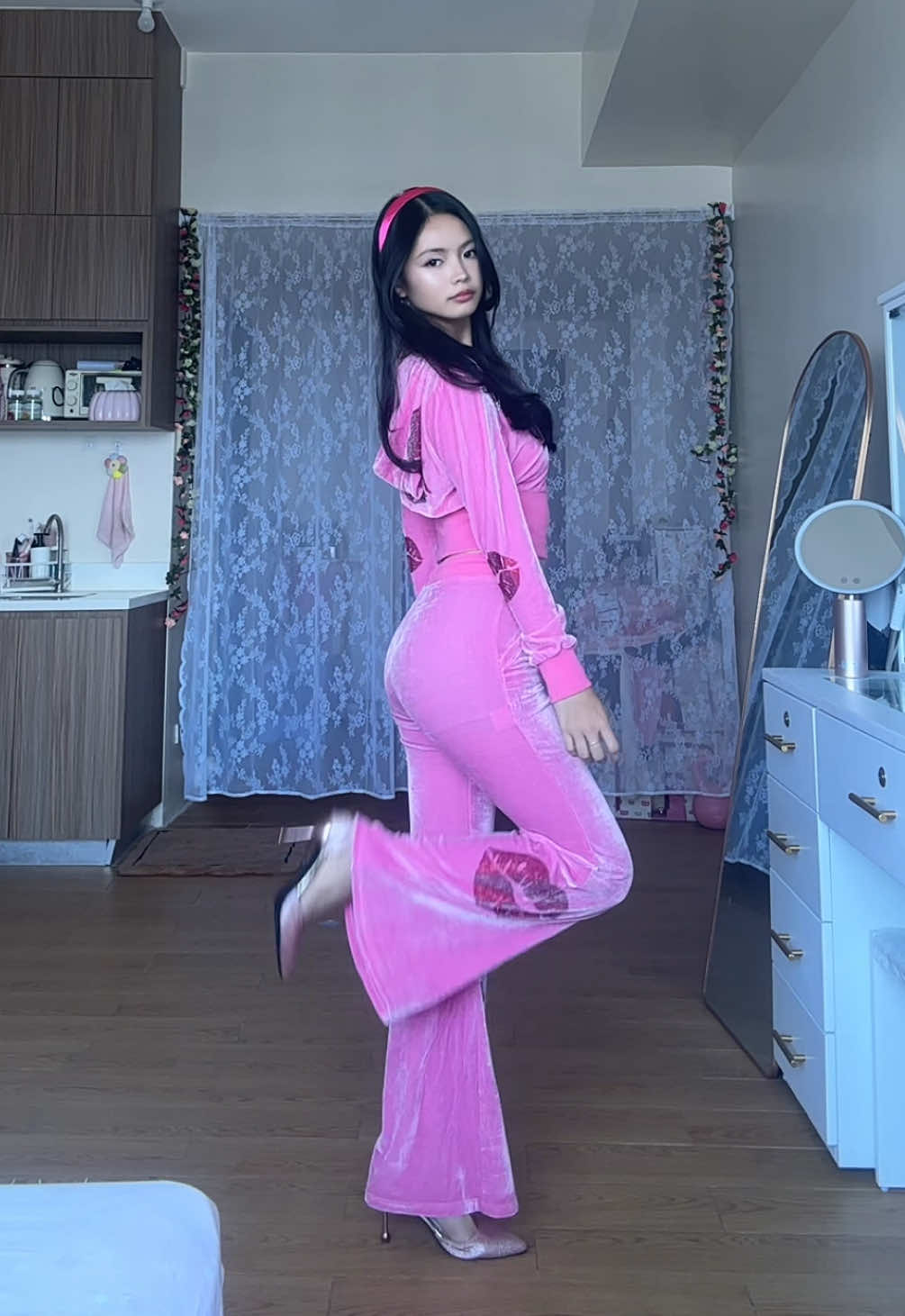 @Aya J โ