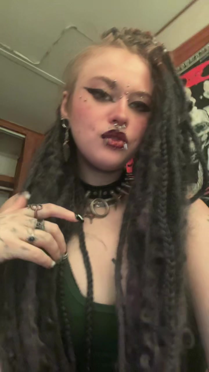 @Living.Dead.Girl.Chaos