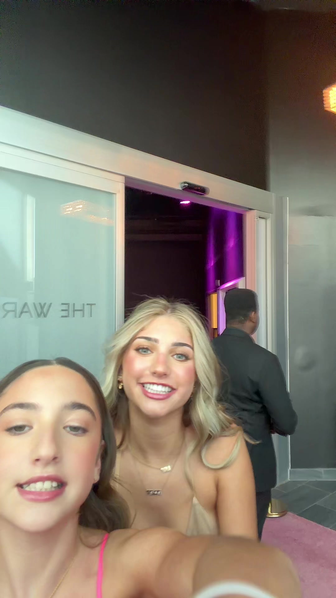 @Lily