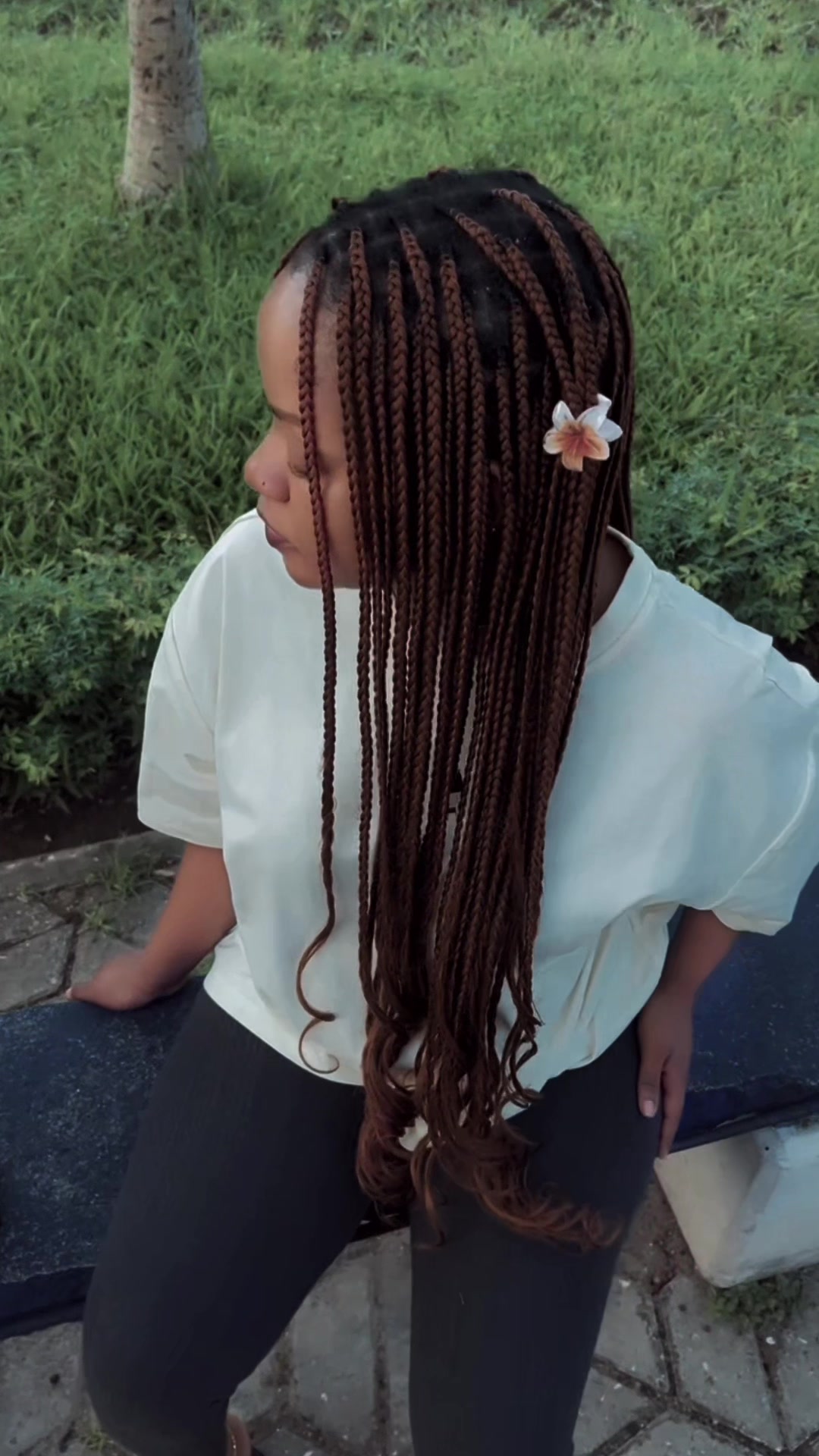 @Lolah__🦋🍒
