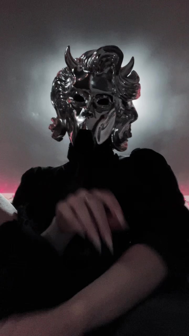 @Wolfy_Ghoulette