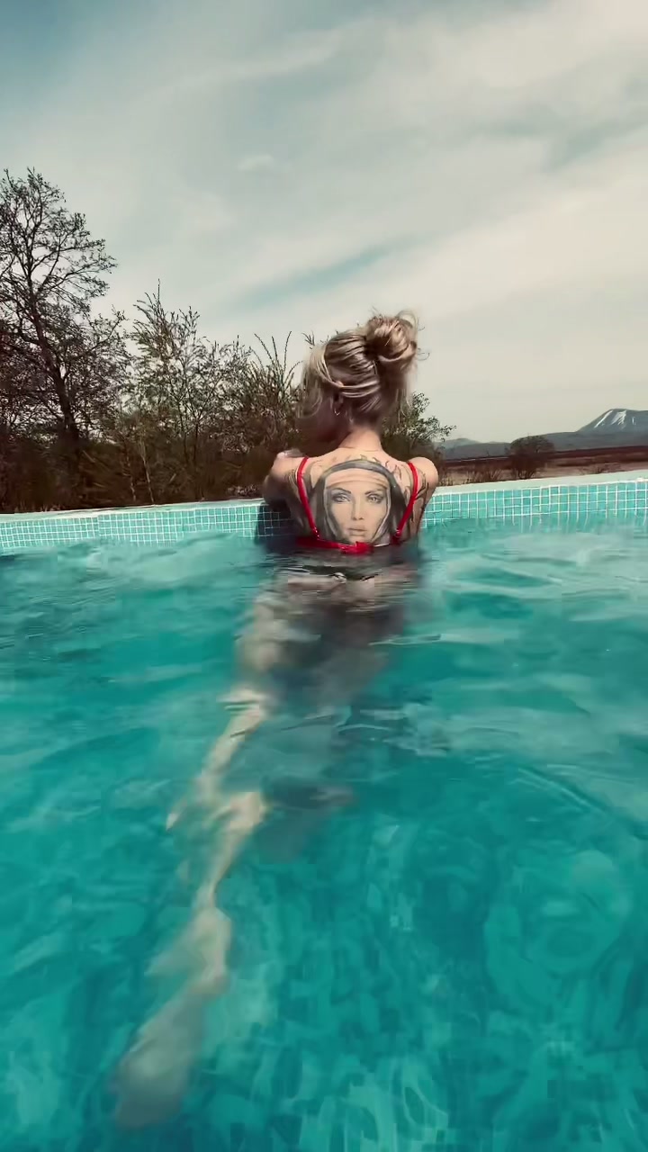 @Alexandravladi
