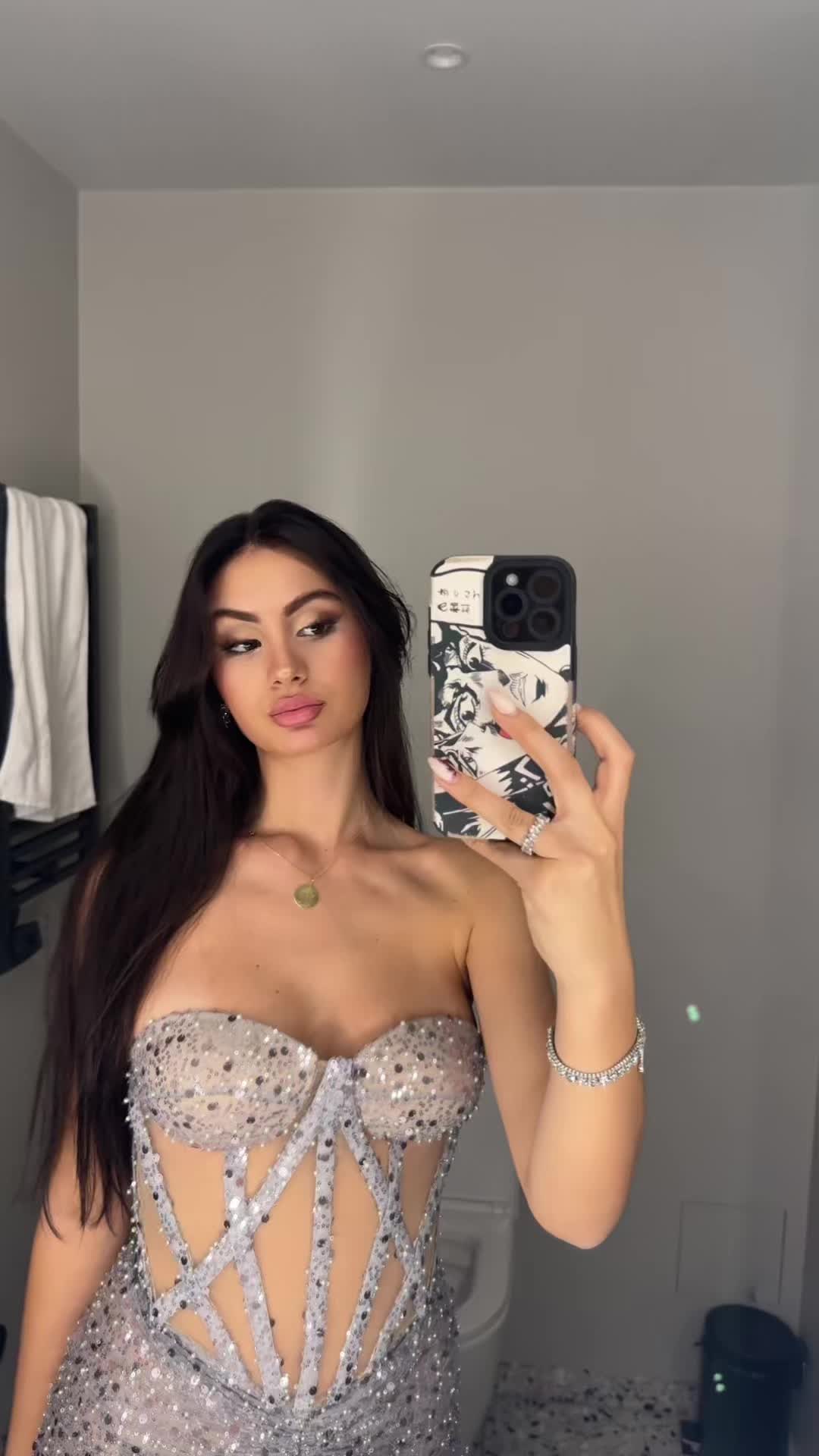 @Emahila88