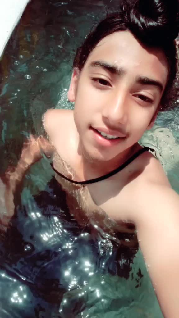 @SaRaNjEeT_sInGh