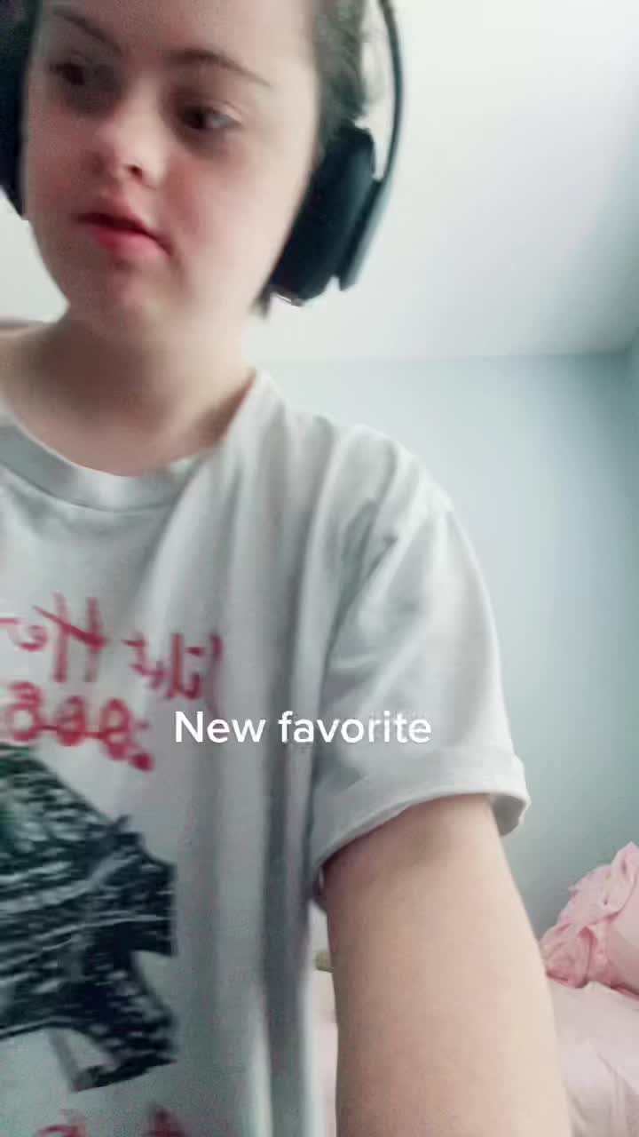 @talented music expert