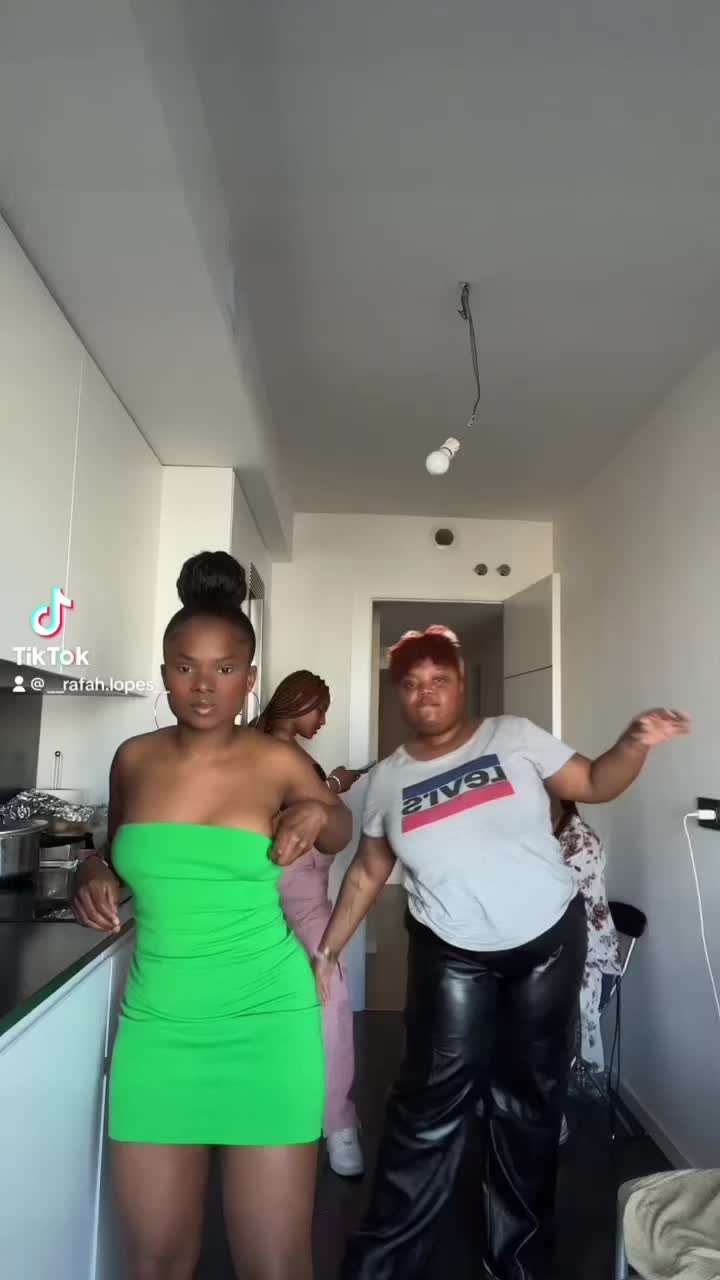 @𝕄𝕣𝕤.𝕝𝕠𝕡𝕖𝕤🌺