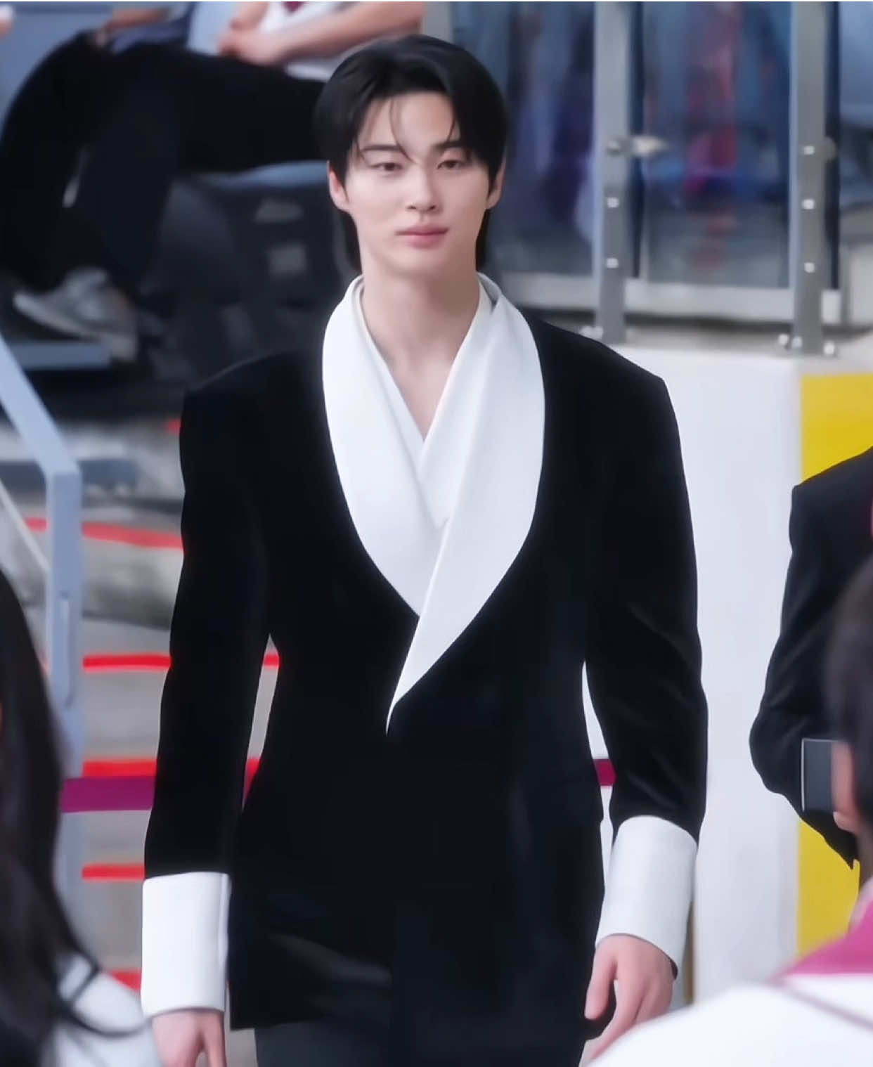 @𝙝𝙖𝙬𝙞𝙫𝙚𝙧𝙨𝙚