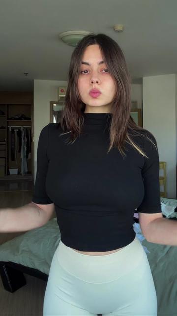 @murmuriel