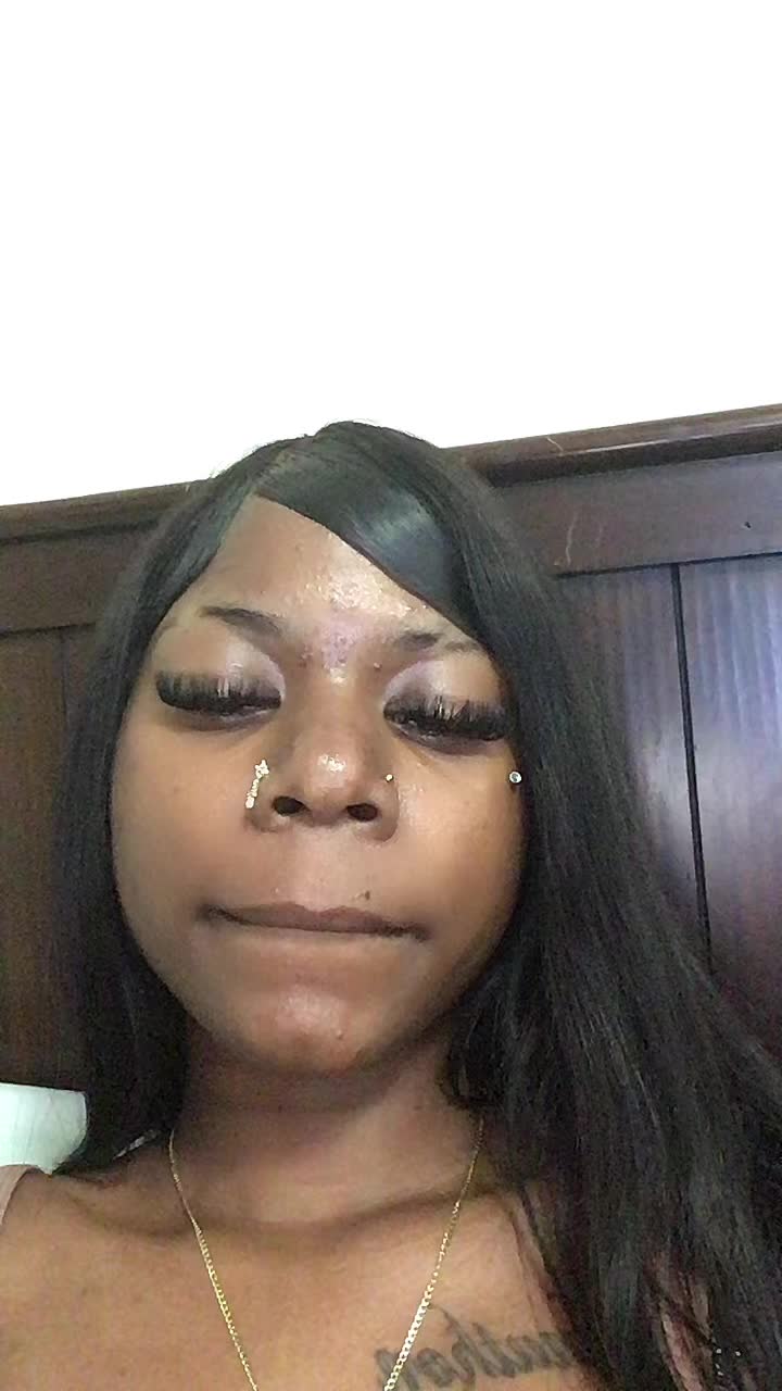 @￶