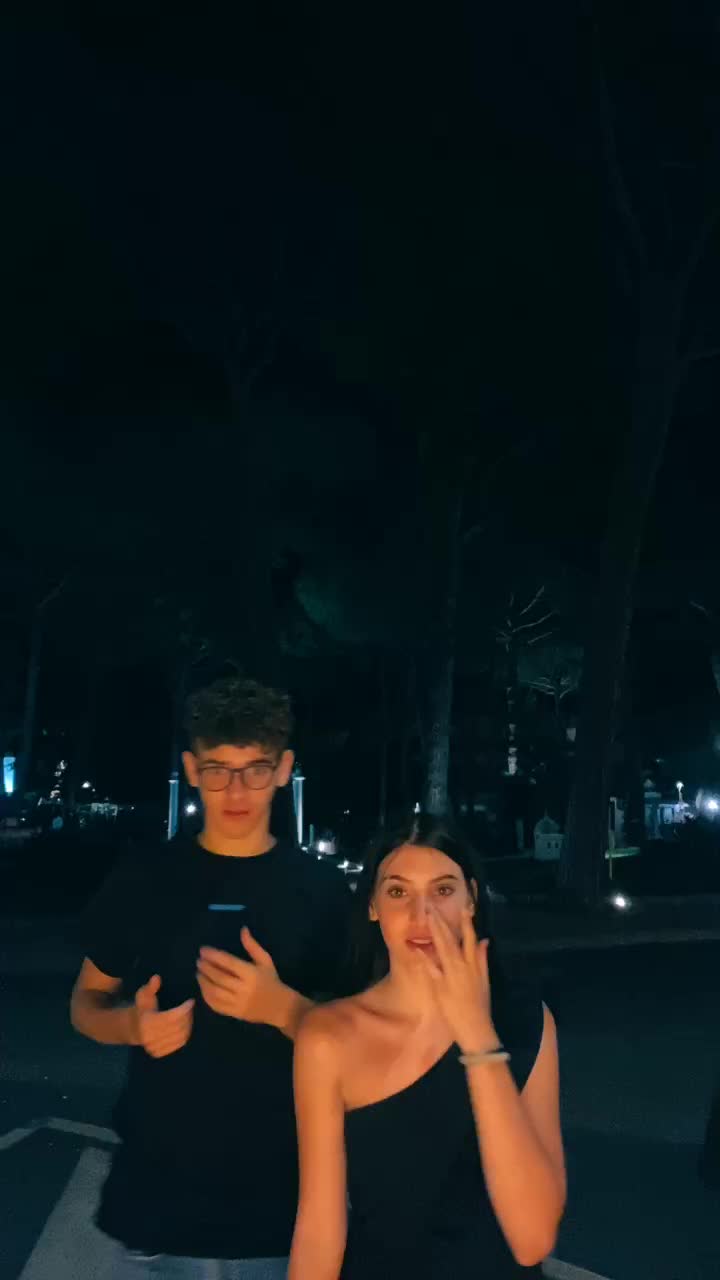 @Sofia🦑