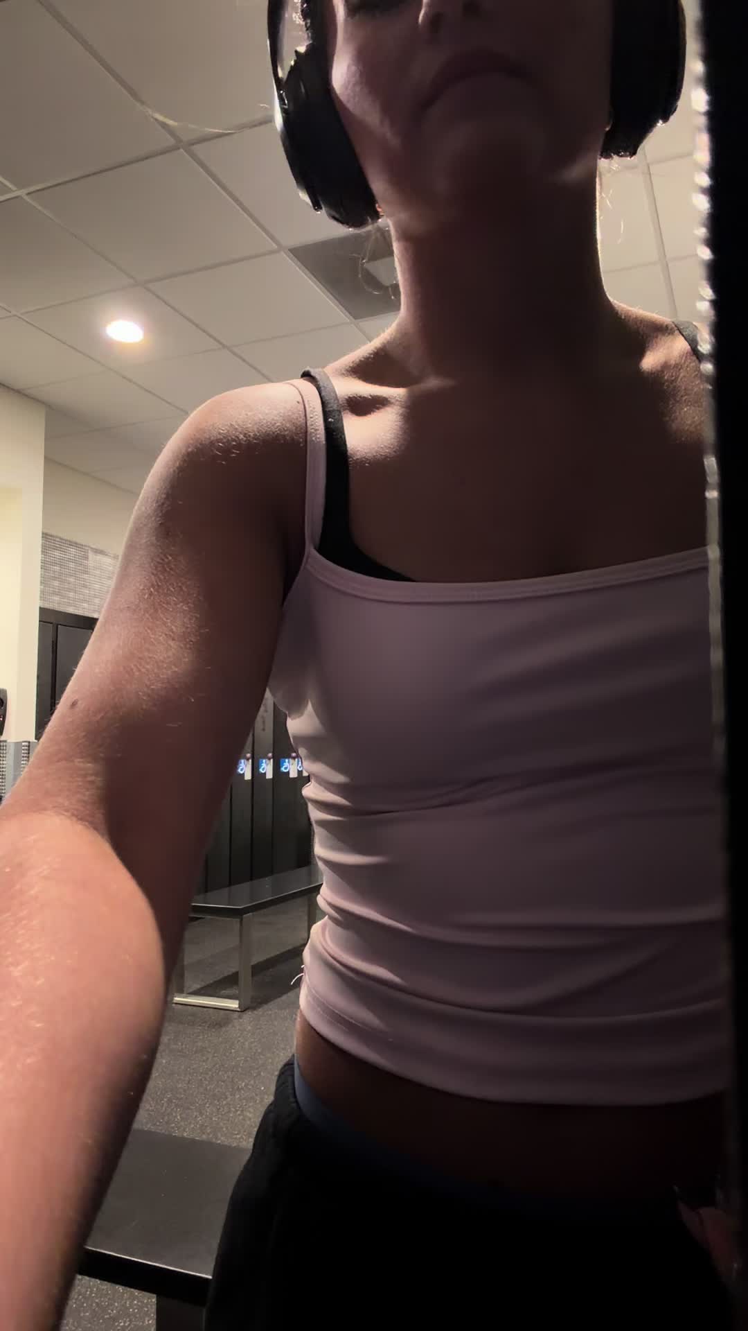 @f