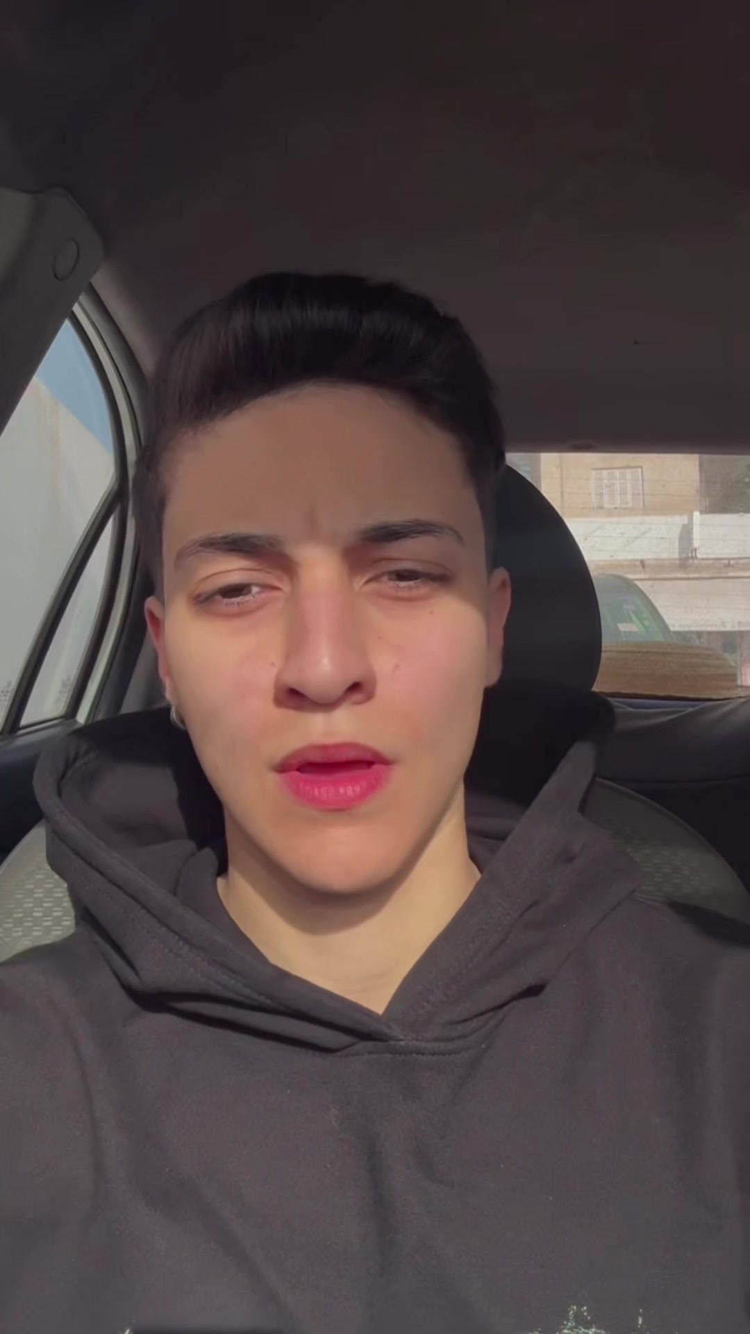 @Eya Zaoui