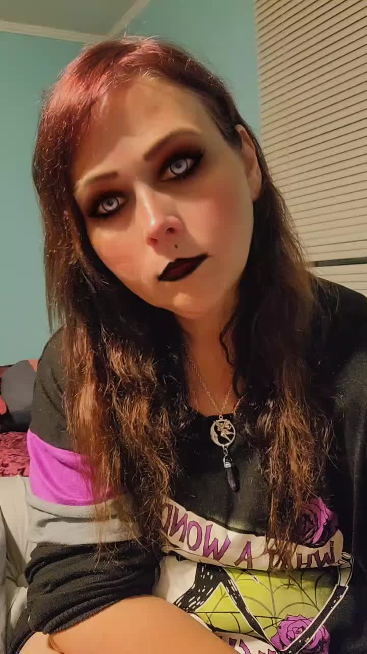 @Gothic_Love