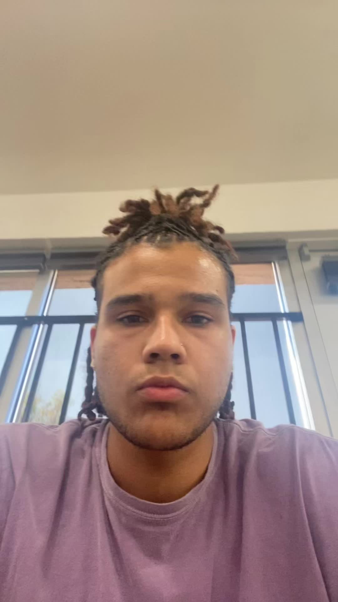 @Shaarqz ✝️