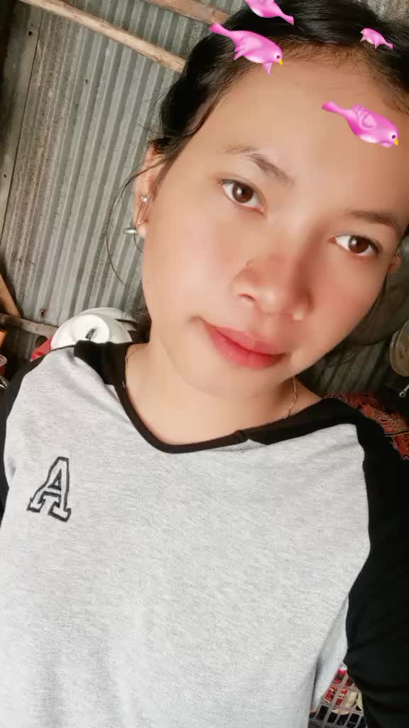 @ថៗ កមត