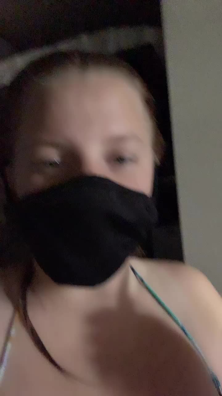 @Harleyquinn420