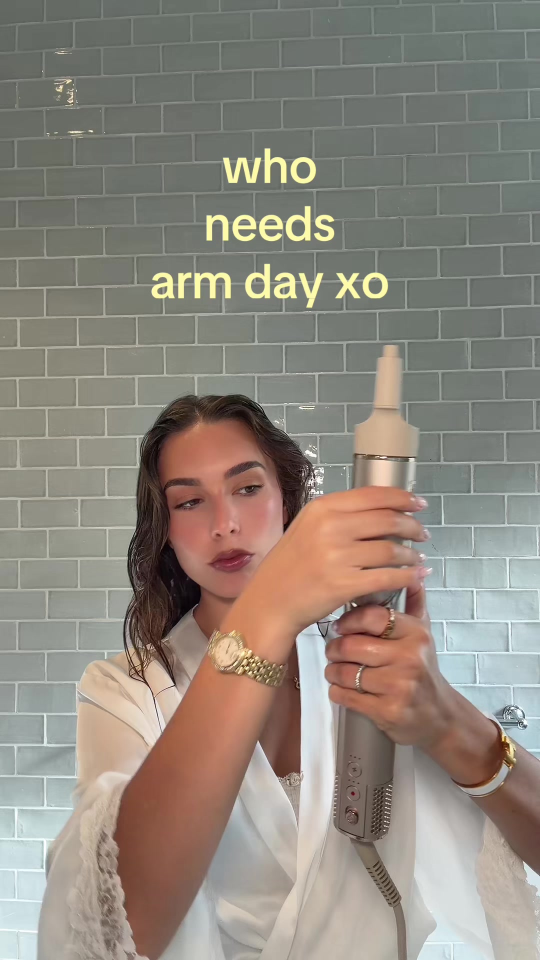 @marina_bakis