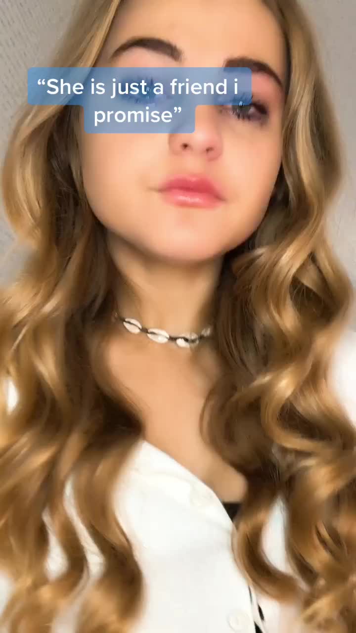 @No&euml;lle