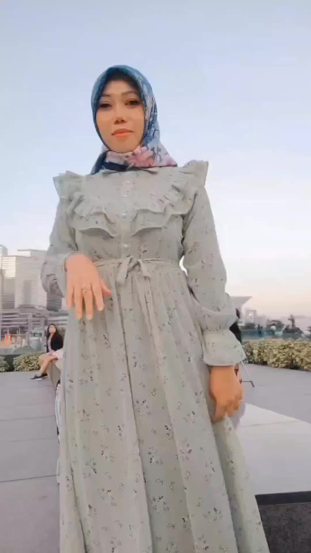 @rererenita85