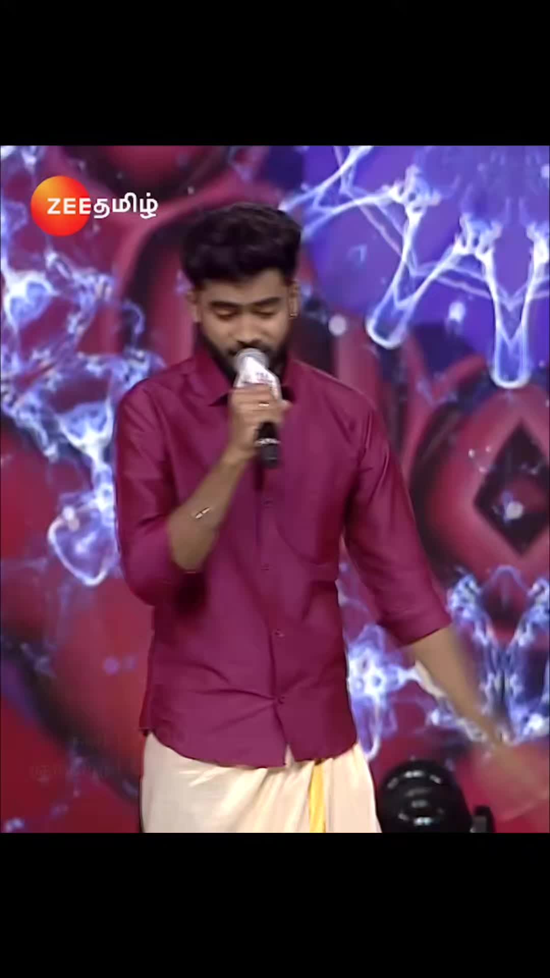 @நிலுக்கா_அலி