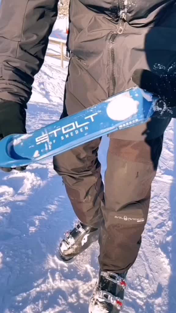 @Горнолыжные Коньки B