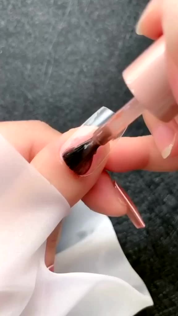 @user04229829161