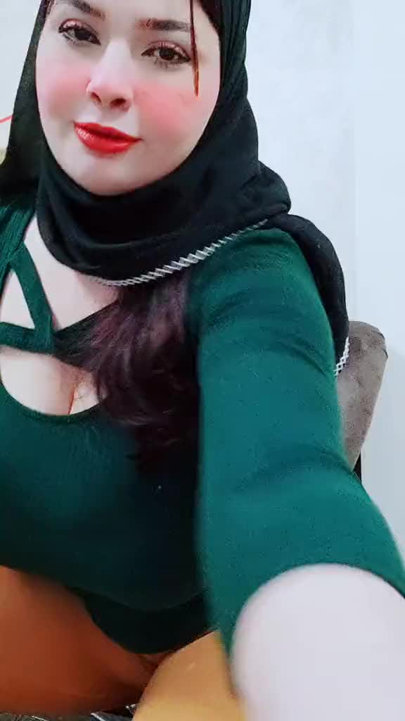 @الملكه حنان