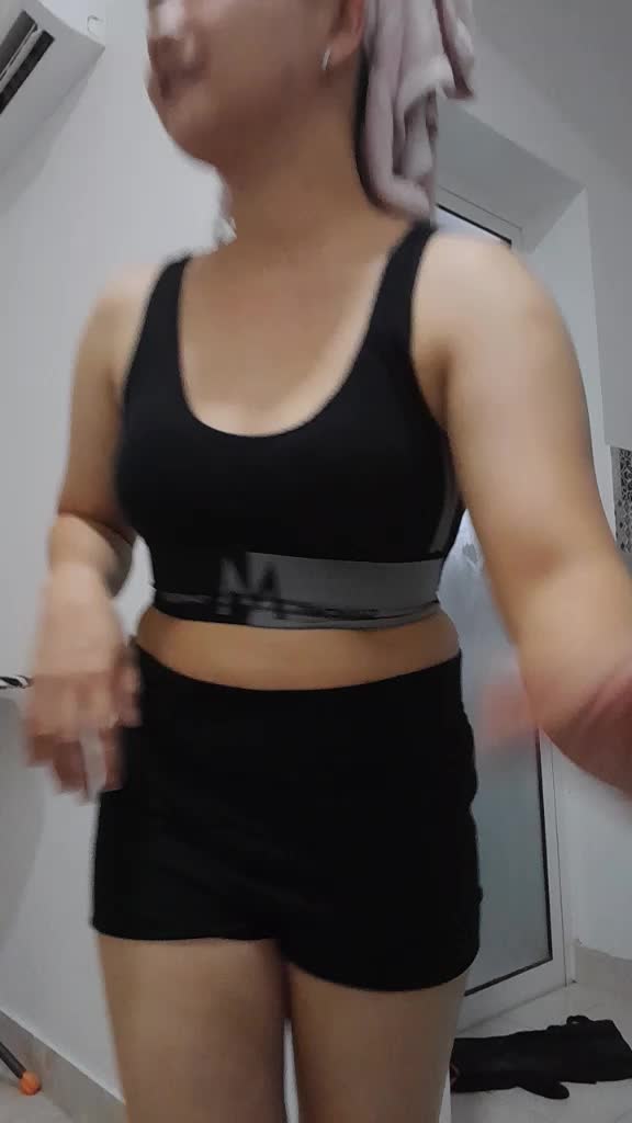 @slygirl_14