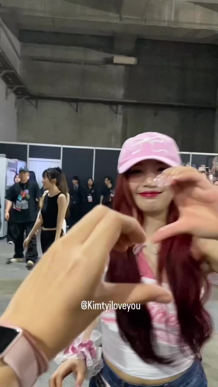 @Kimtyiloveyou