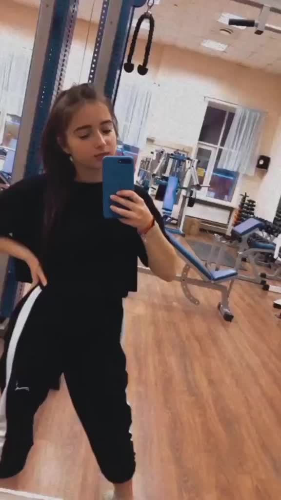 @Арина