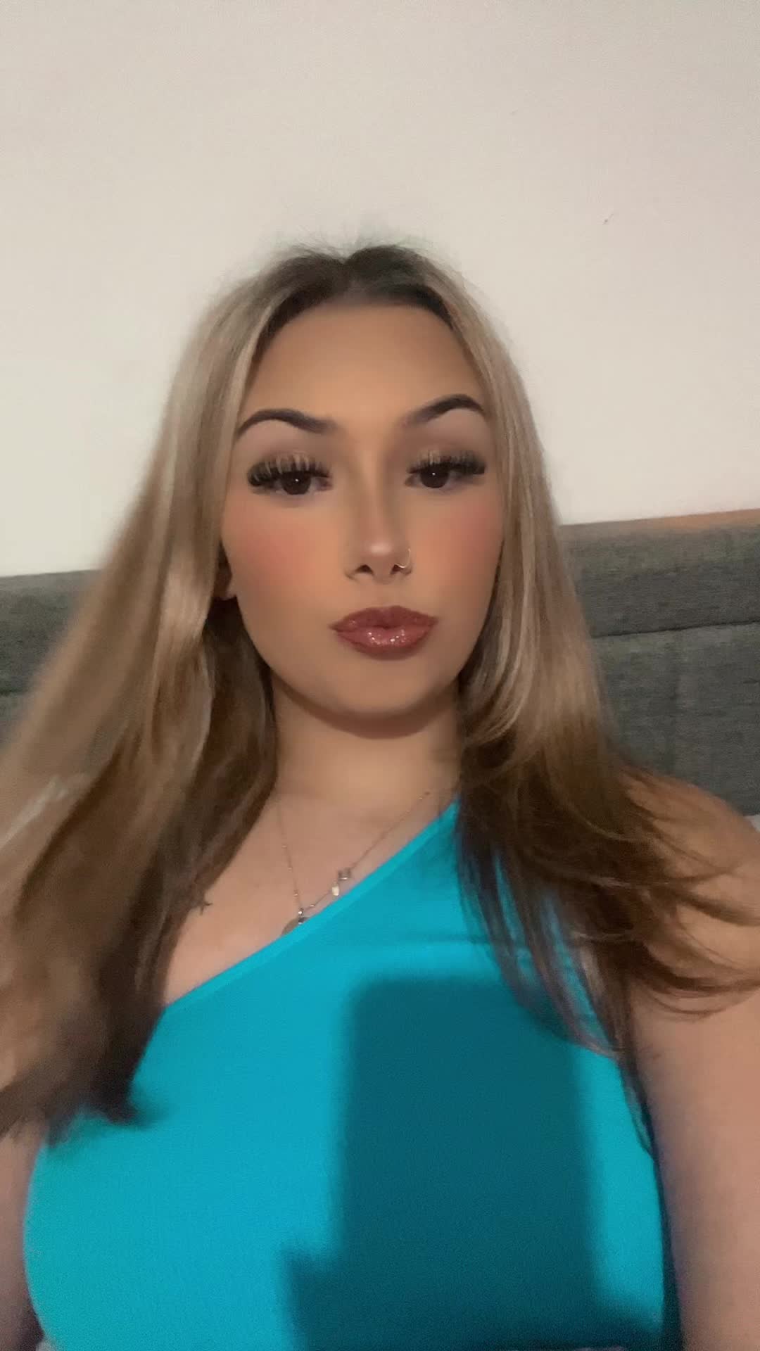 @Paige123x