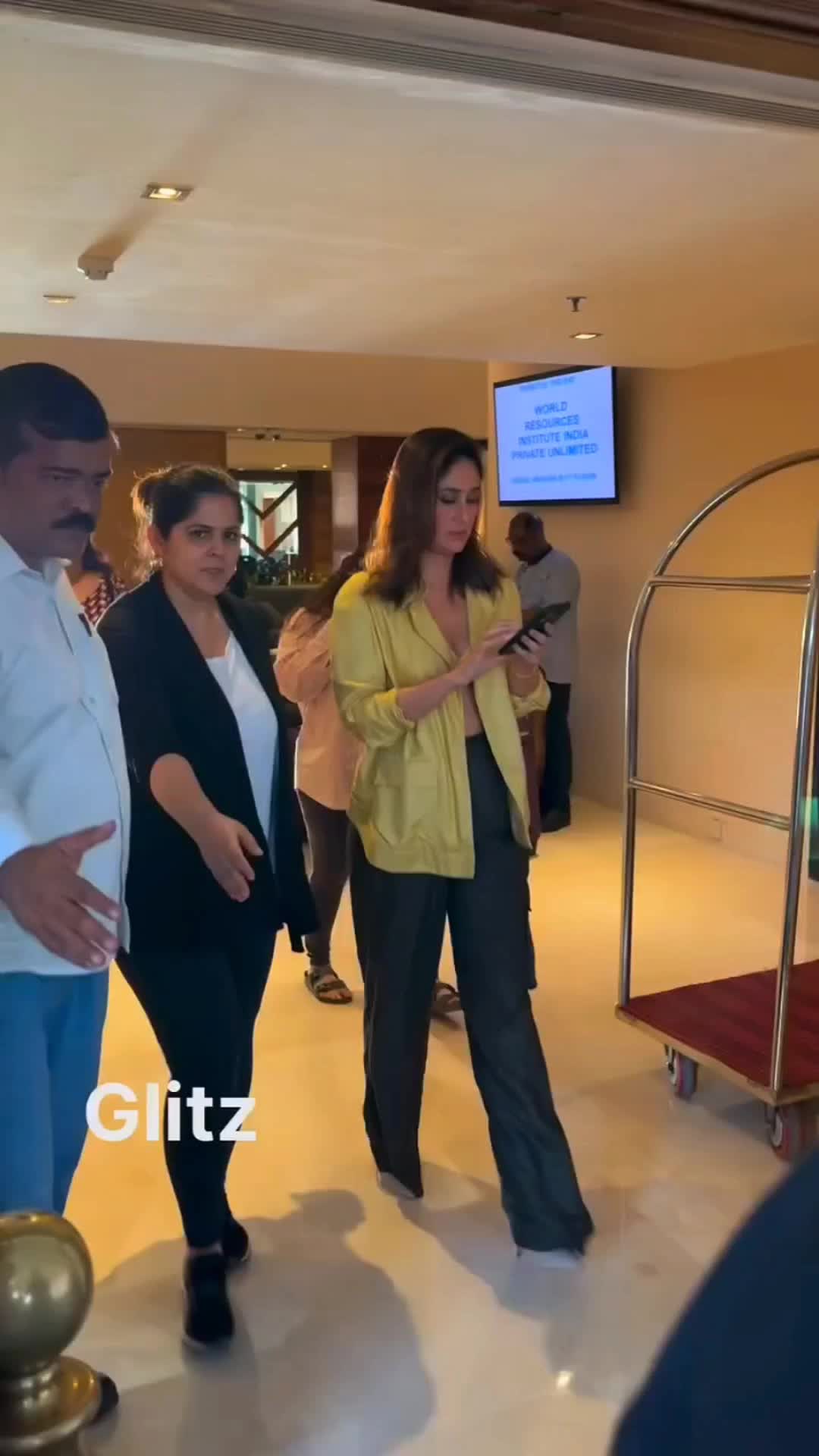@KAREENA.KAPOOR