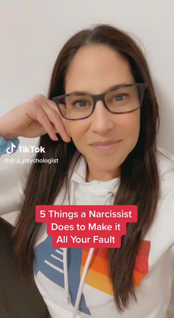 @The Narcissist Analyst