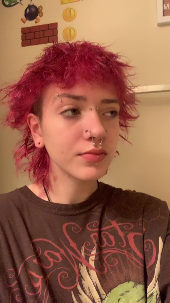 @🫂