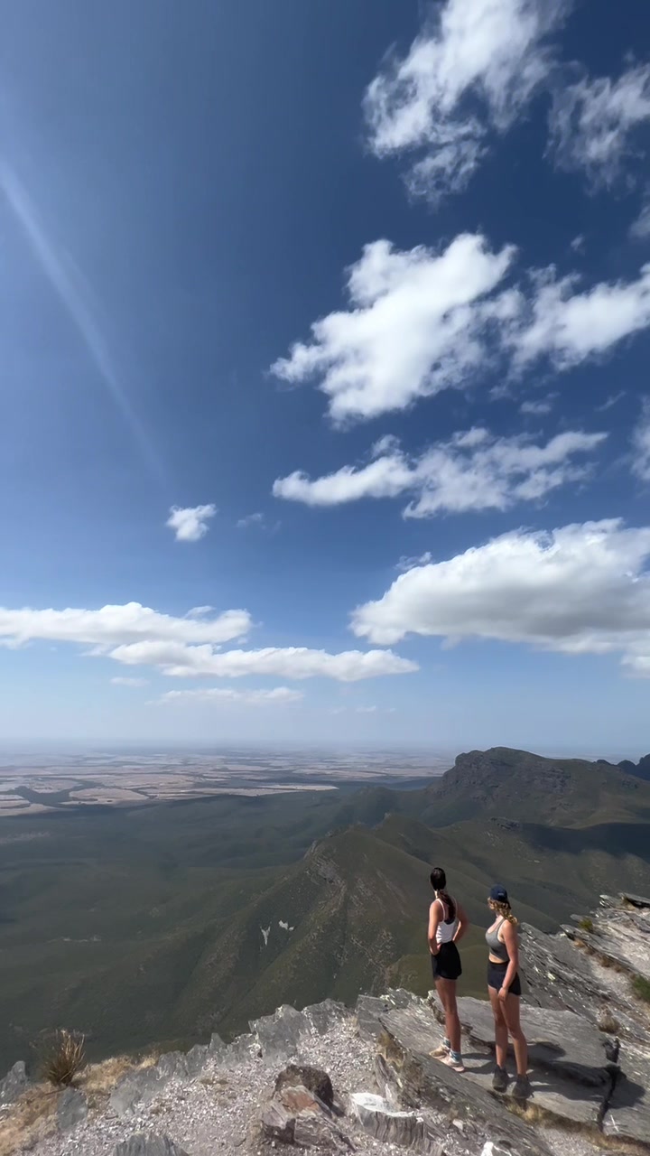 @adventuresoftom