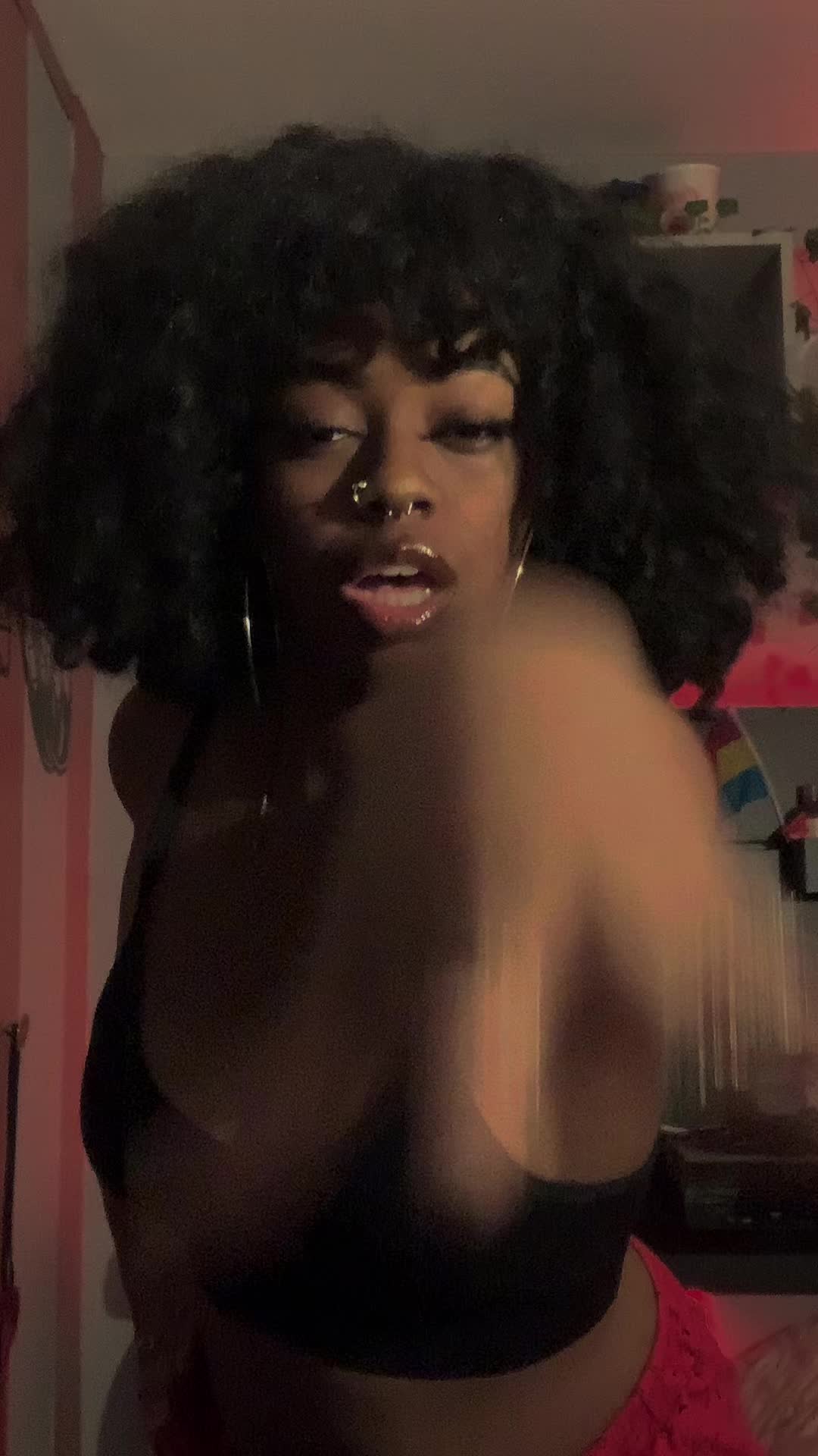 @animeangelval