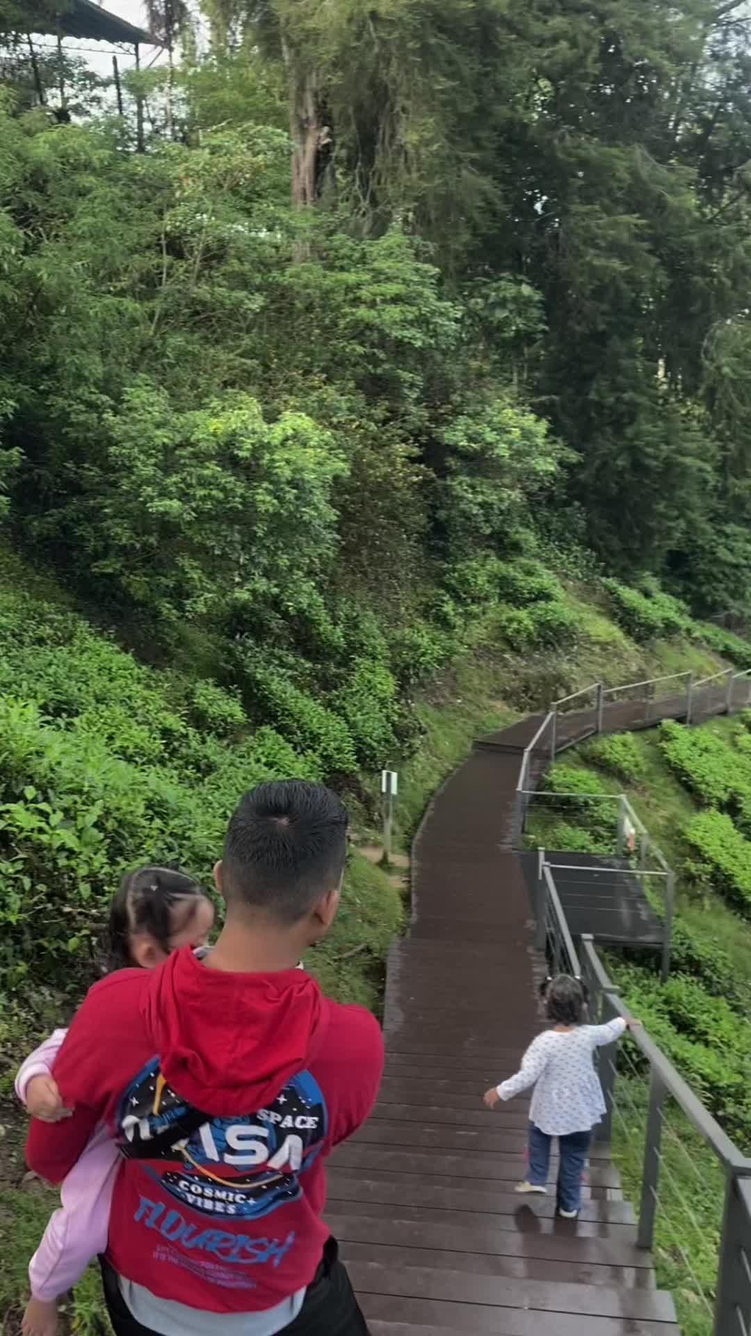 @AfifatuzZahra