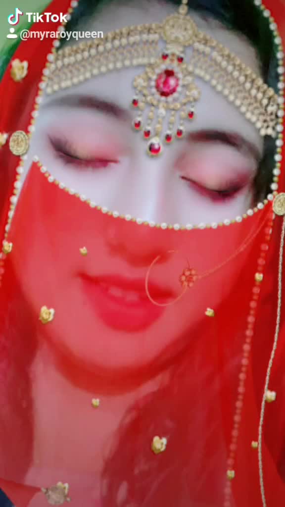 @myraroy