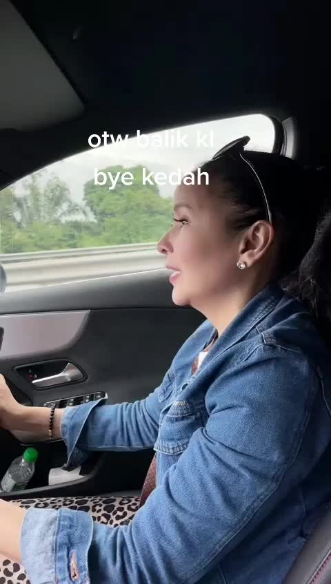 @hanacarmela