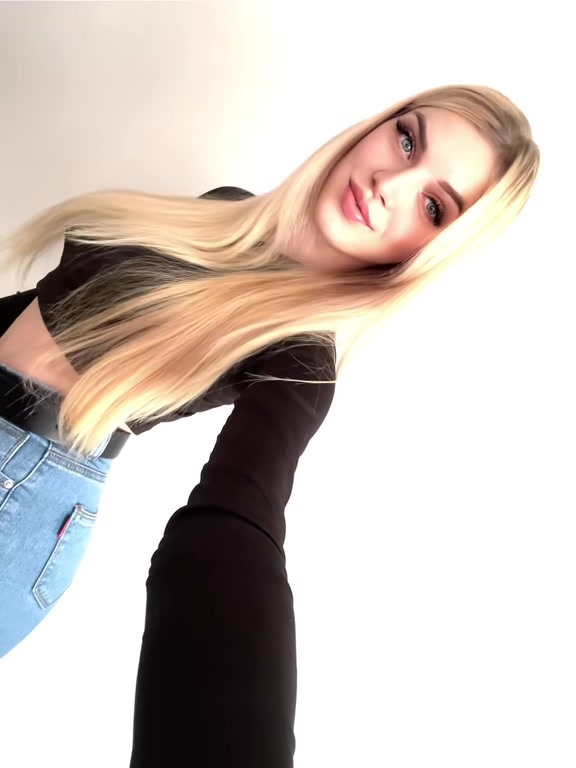 @ALINA ♾️