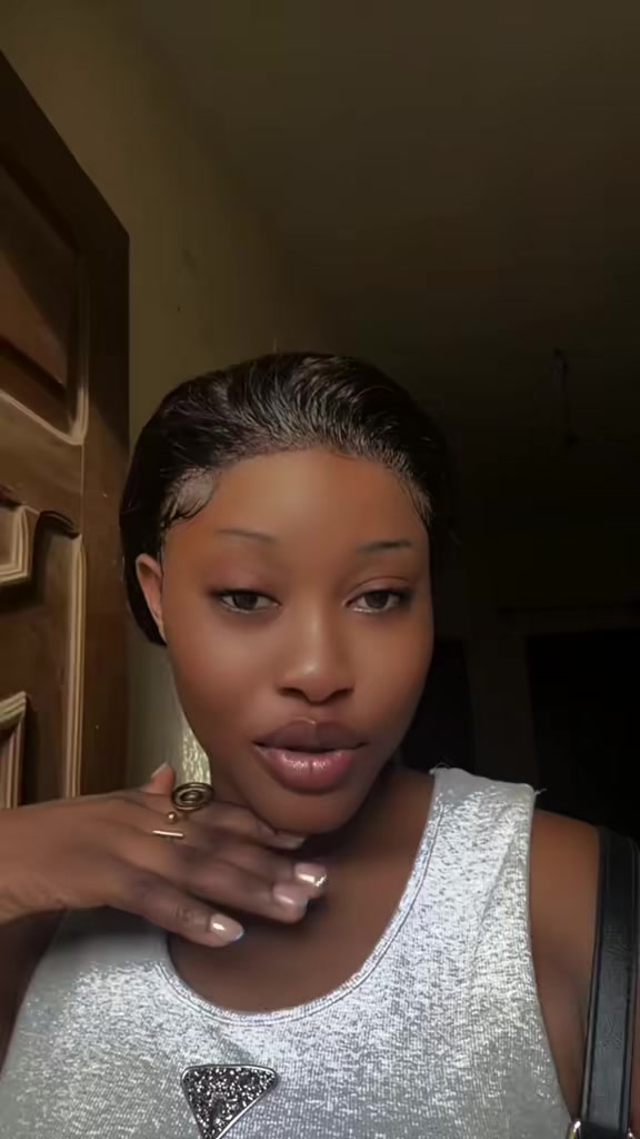 @&spades;️Vika🦋