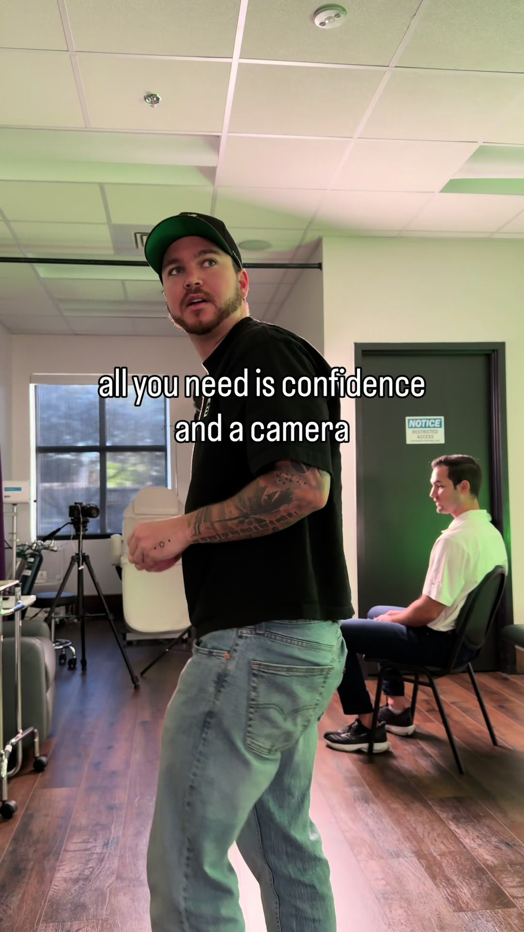 @E