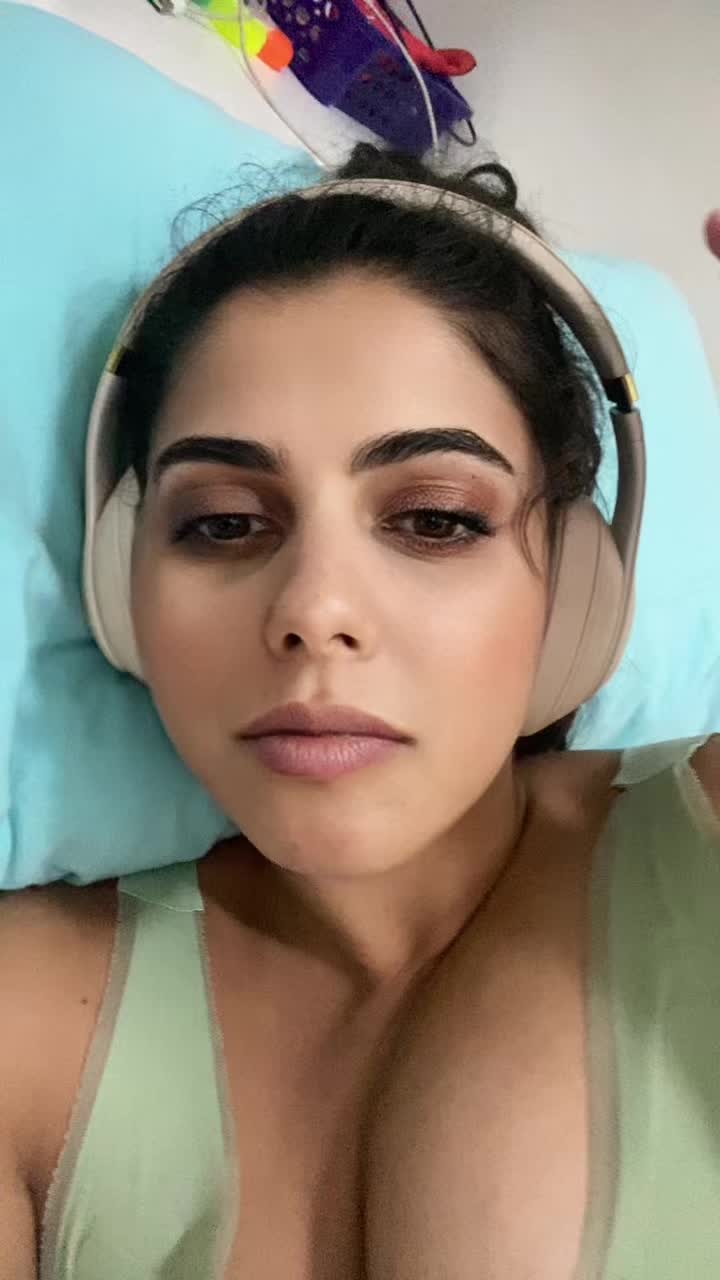 @Larissa