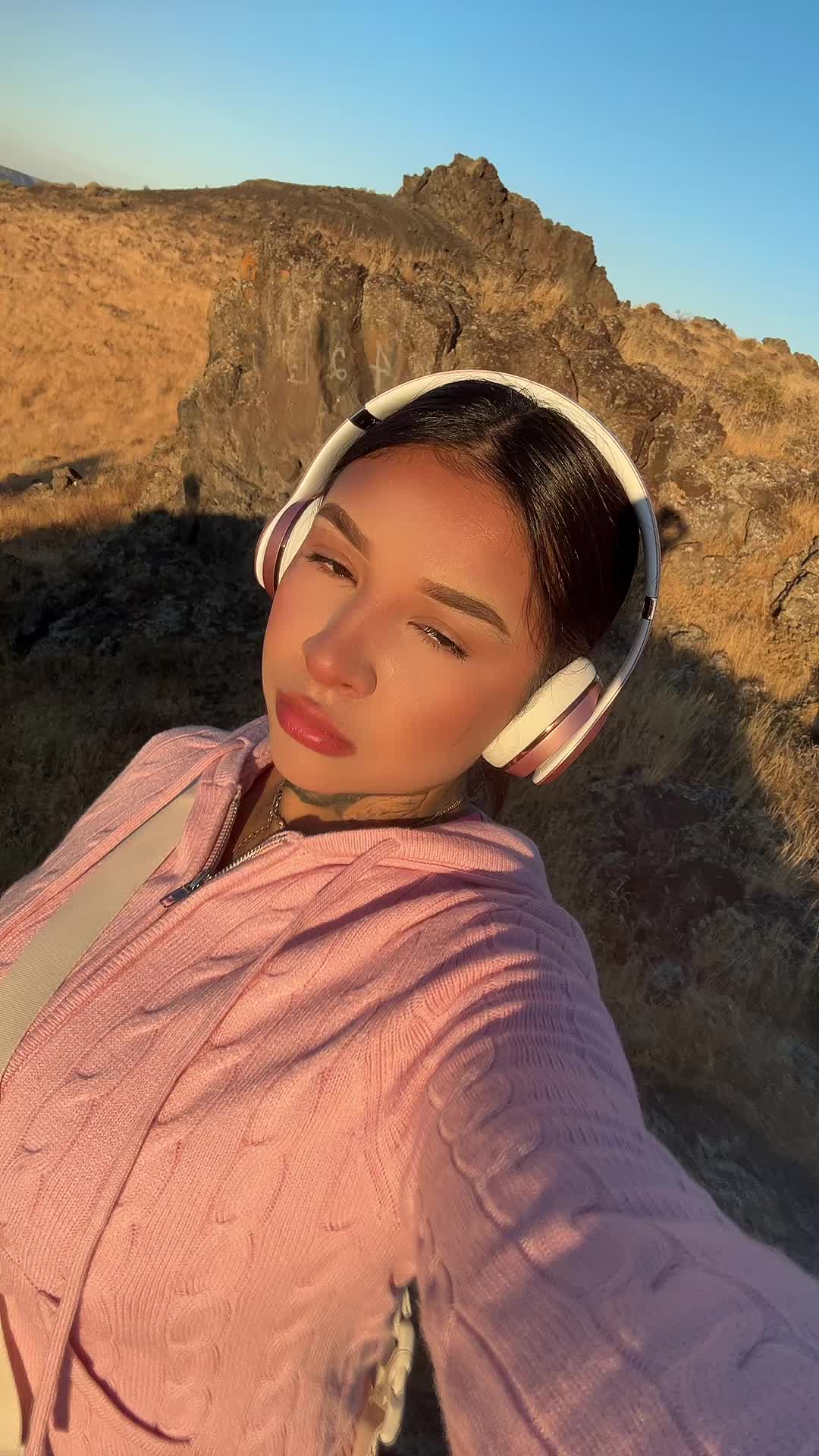 @Raquelle Ramirez